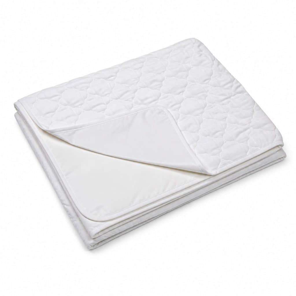 Alèse lavable et réutilisable pour lit présenté seul
